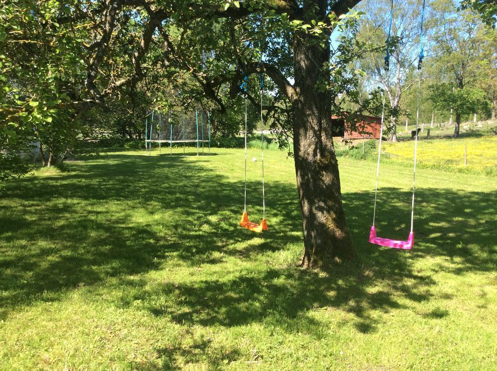Karaby Gard, Country Living Hostel Kristinehamn Exterior photo