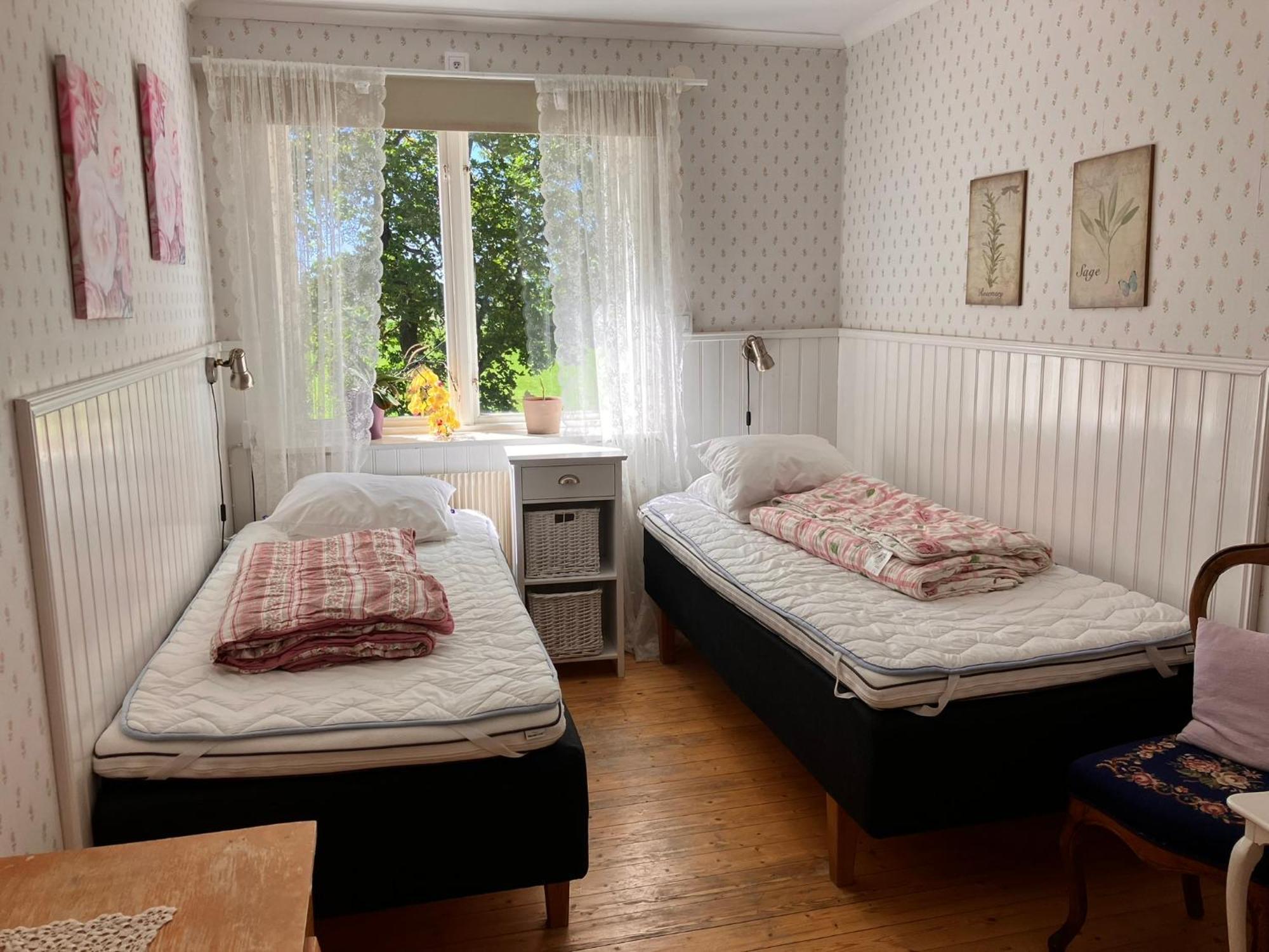 Karaby Gard, Country Living Hostel Kristinehamn Exterior photo